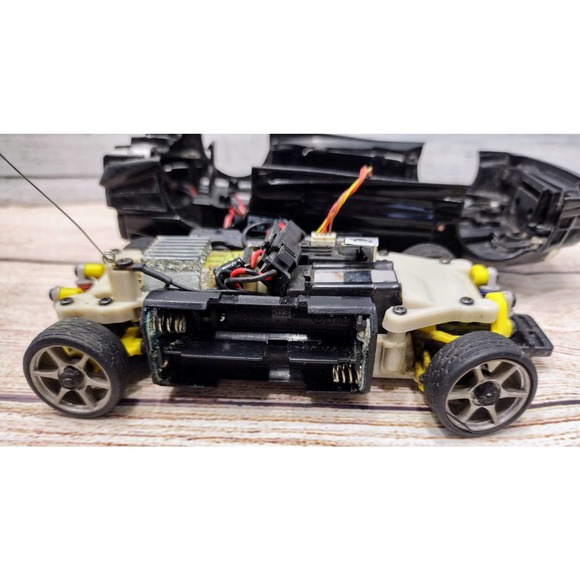 1999 Nissan Skyline XMODS w/ BodyKit Remote Control Car! Gears/Accessor.UNTESTED - Picture 3 of 12